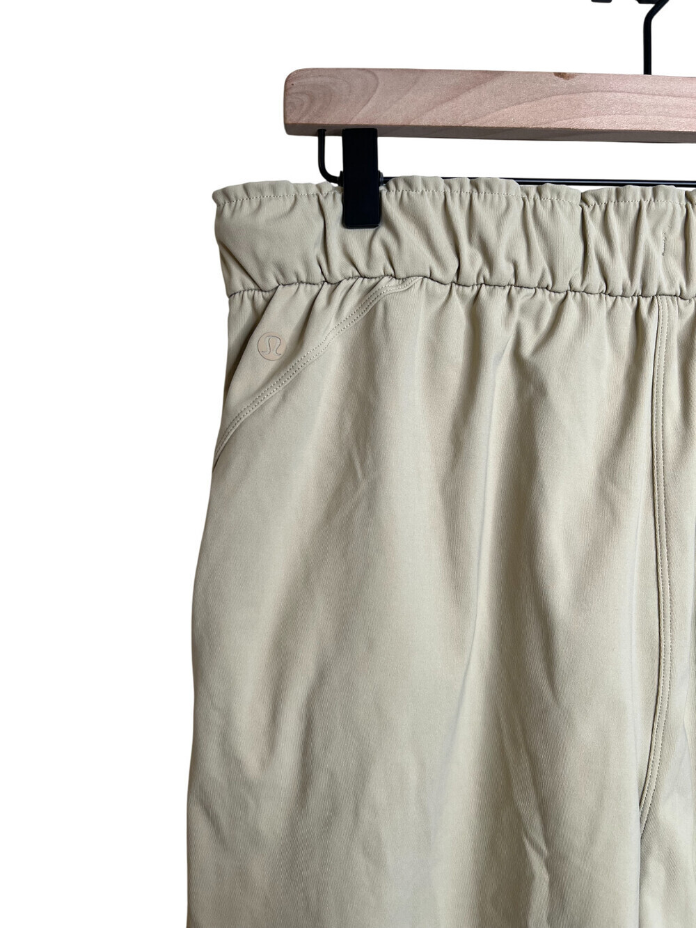 Lululemon Stretch High Rise Crop 23" Beige Women's Size 12 W6BLTS - Picture 3 of 4